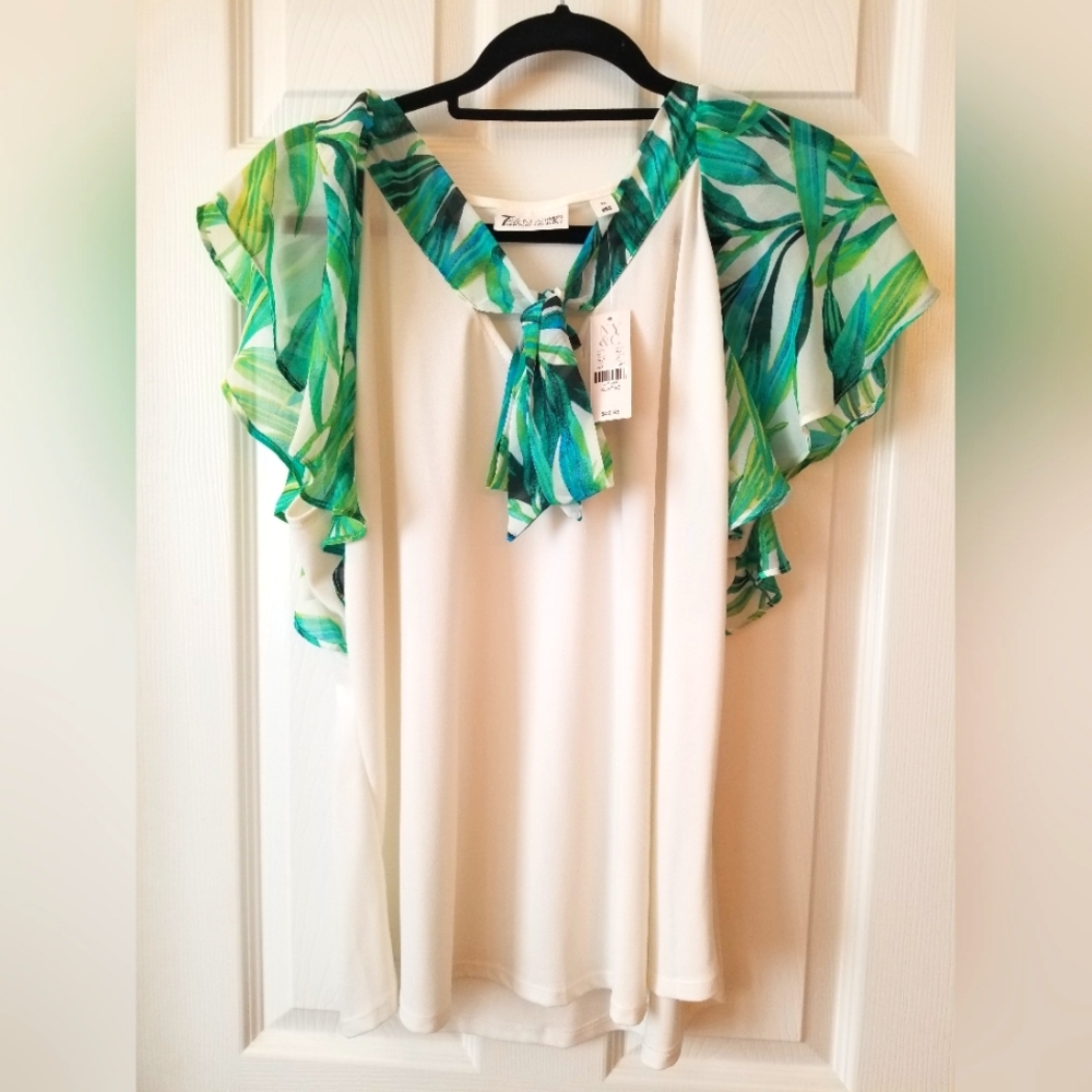 Spring coolness white and palm sheer sleeves